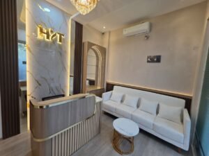 Ruang tunggu Rumah Luka HYT